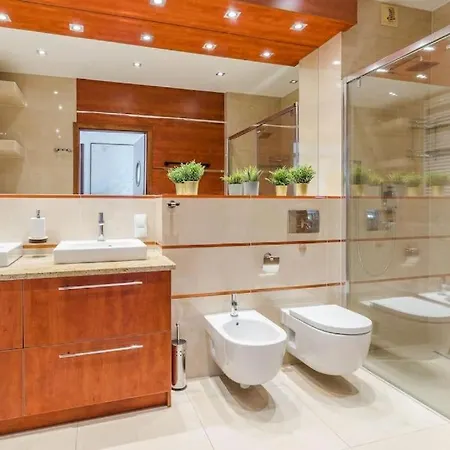 Urbannestgroup_seatowers Apartment